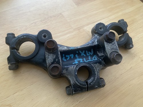 Yamaha dt175mx top yoke - yoke,